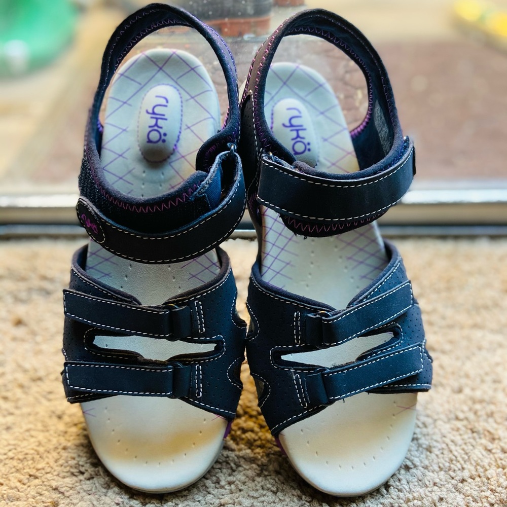 Ryka Adjustable Nyoln Sport Sandals. Black/purple7